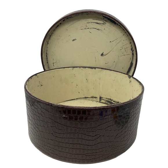 2 Vintage Faux Croc Brown Animal Print Round Hat Stackable Storage - Picture 4 of 10